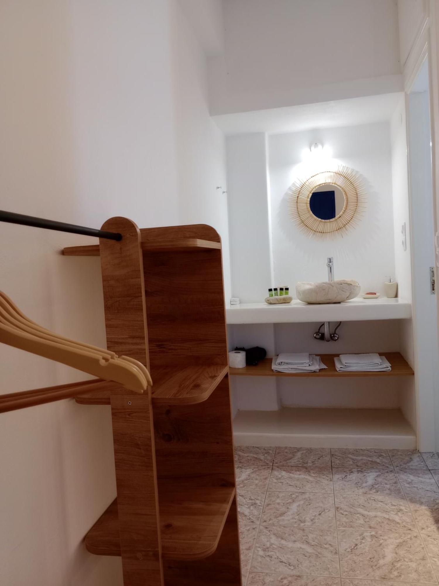 Meltemi Rooms And Studios Anafi Exterior photo